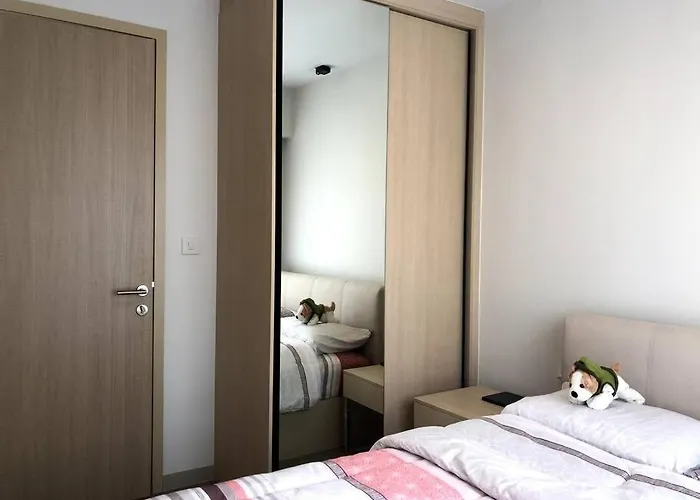 Shade Of Sky Sathon - Pool, Fitness, Parking, Wifi Appartamento